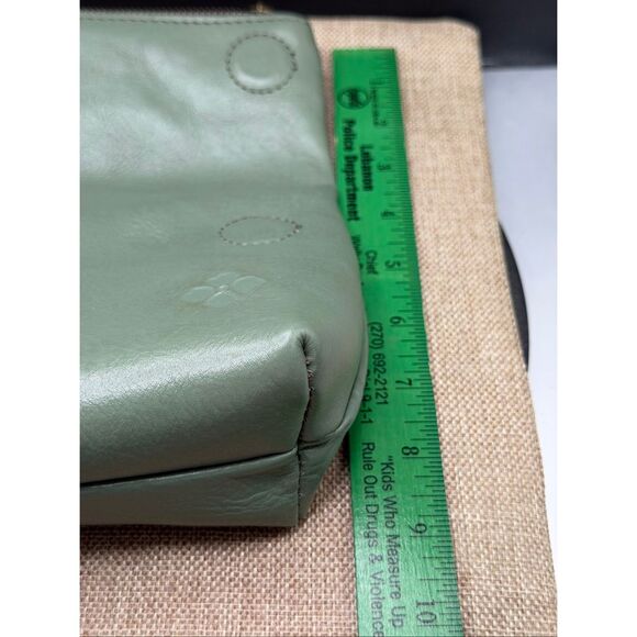 New Patricia Nash Valerie Tooled Leather Foldover Wristlet Sage - Picture 9 of 12